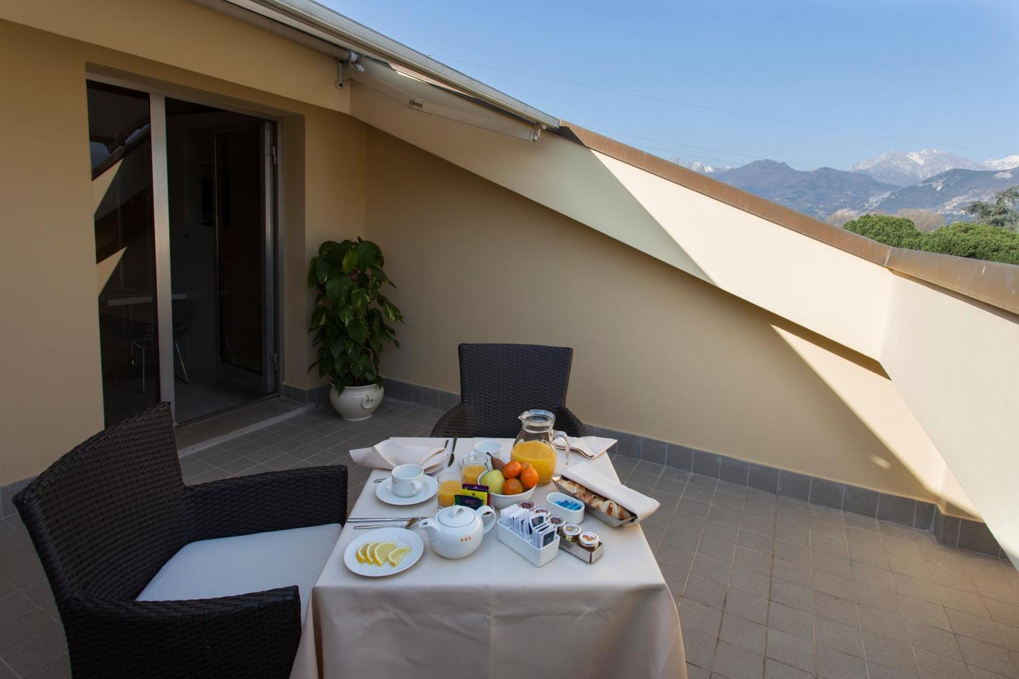 Una Hotels Forte Dei Marmi Bagian luar foto